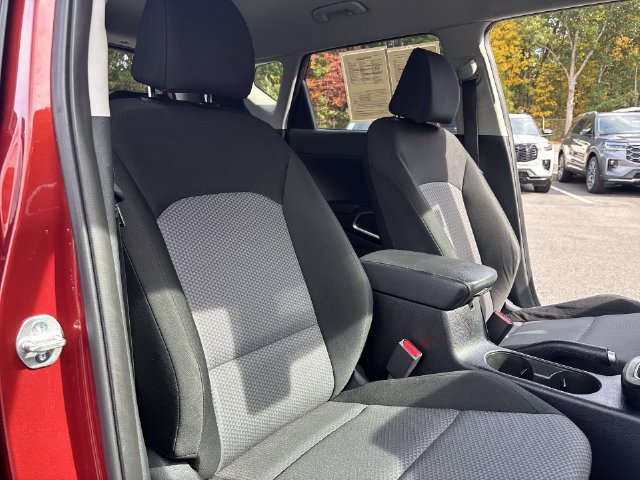 Used 2023 Kia Soul LX w/ LX Technology Package FWD image 23