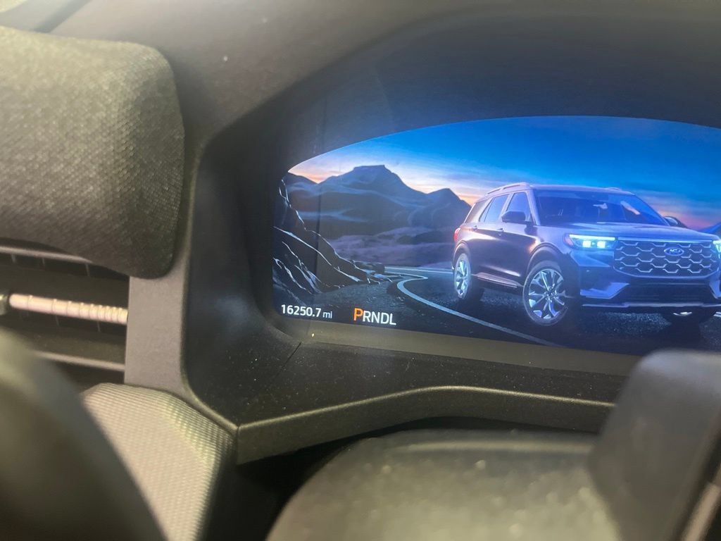 Certified 2025 Ford Explorer ST-Line w/ ST-Line Street Pack AWD/4WD image 6
