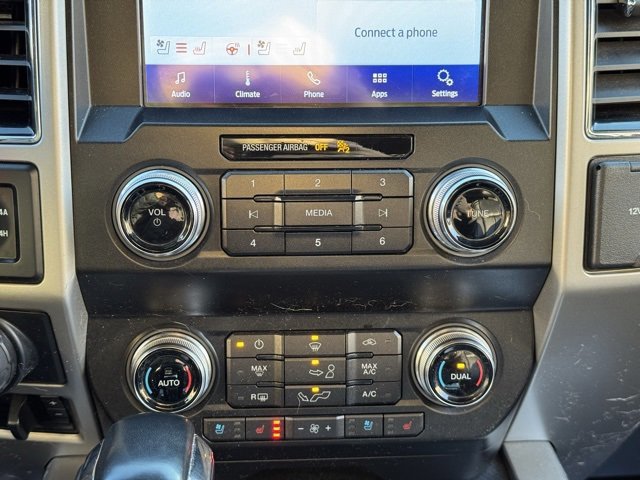 Certified 2019 Ford F150 Lariat w/ Equipment Group 502A Luxury image 17