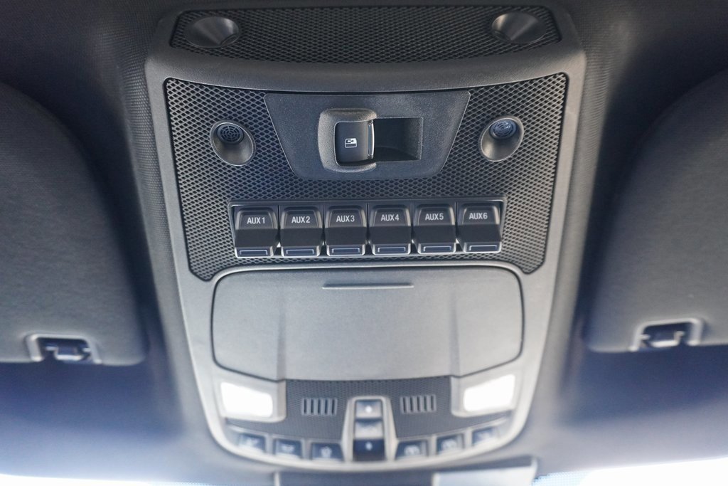 Certified 2020 Ford F150 Raptor w/ Equipment Group 802A Luxury image 19