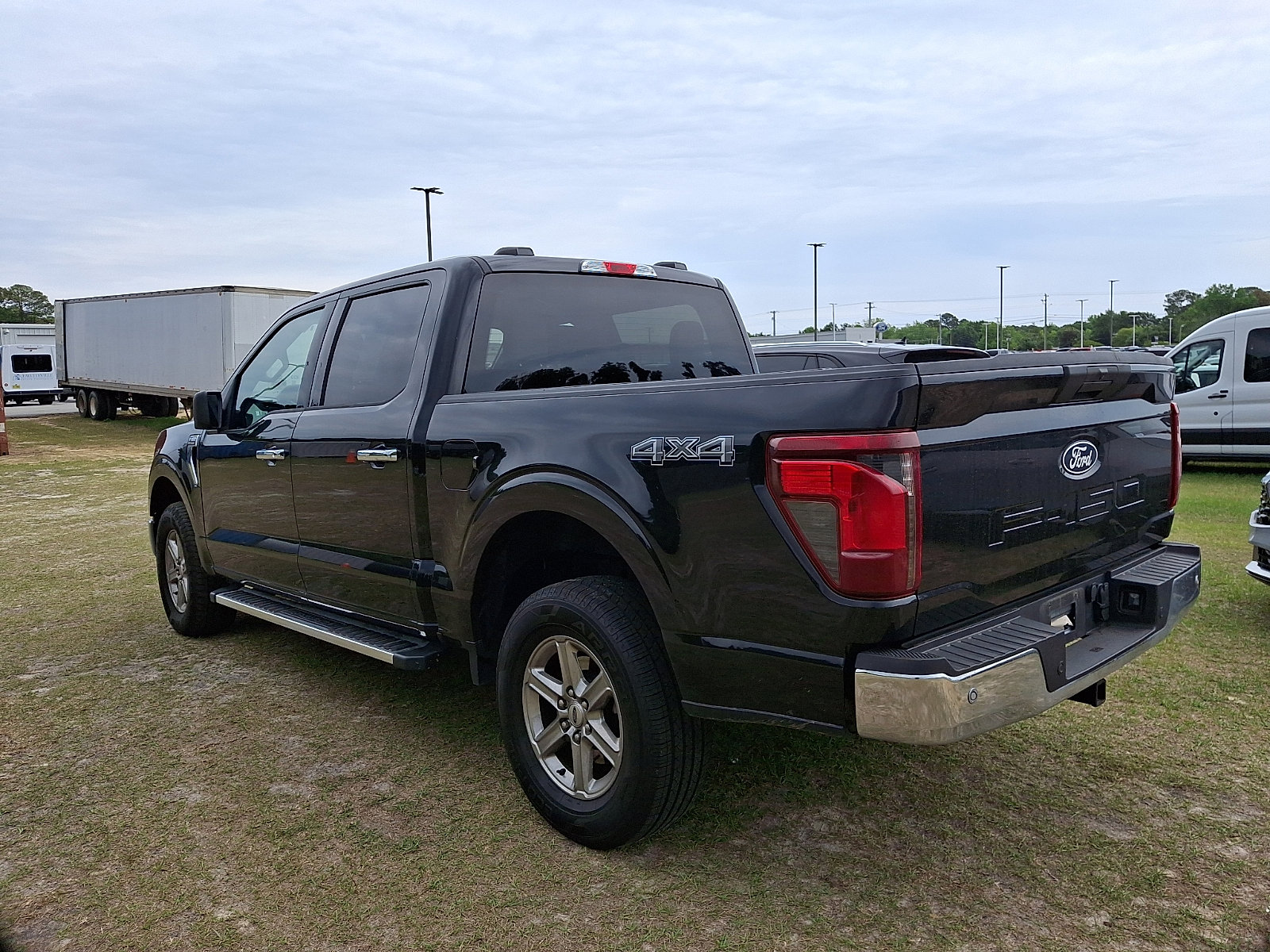 Certified 2025 Ford F150 XLT w/ Equipment Group 301A Standard AWD/4WD image 3