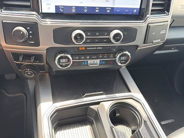 Certified 2022 Ford F450 Platinum w/ FX4 Off-Road Package AWD/4WD image 28