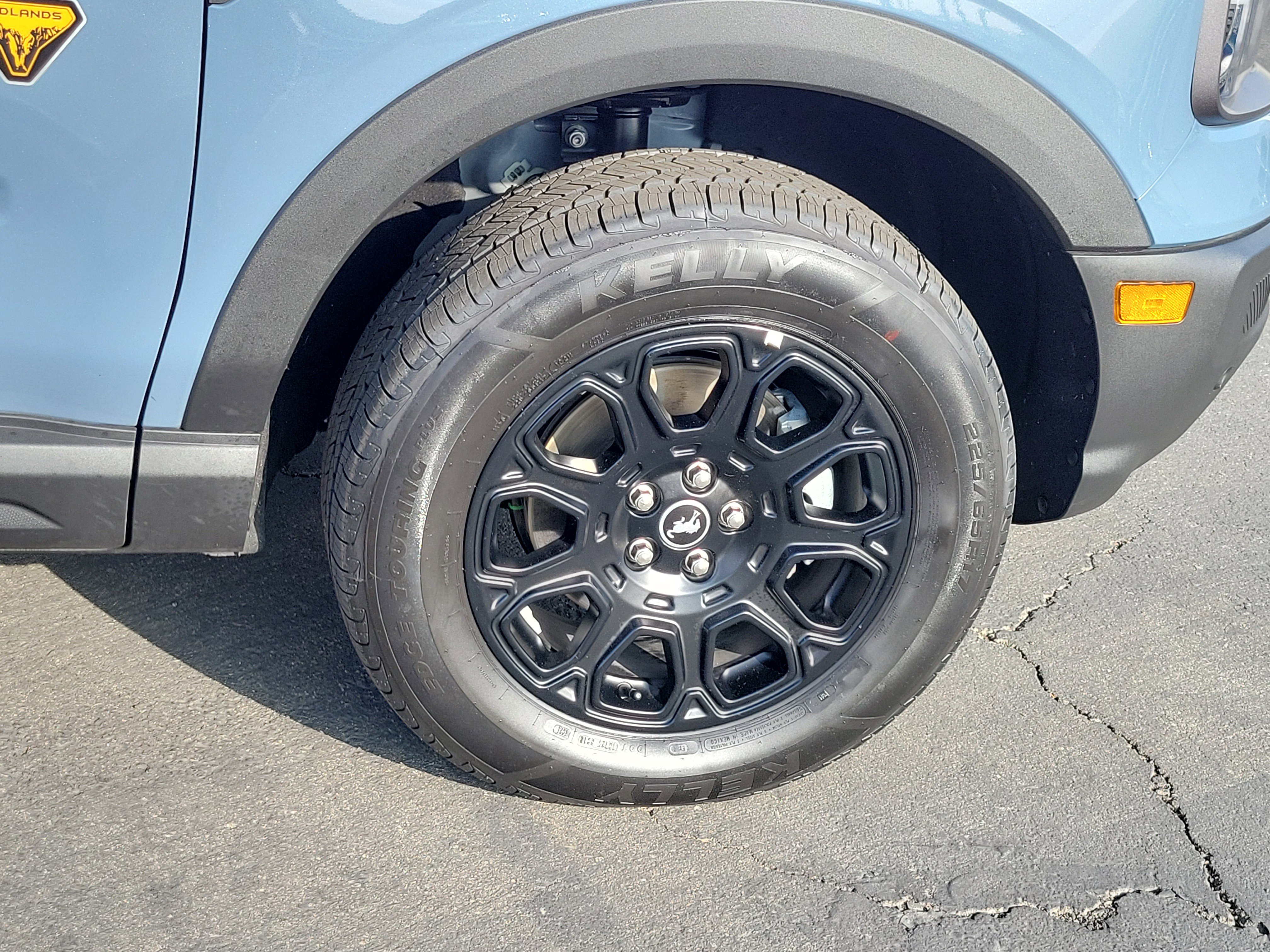 Certified 2025 Ford Bronco Sport Badlands AWD/4WD image 13