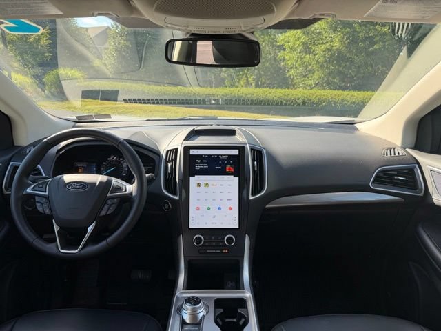 Certified 2024 Ford Edge SEL w/ Convenience Package AWD/4WD image 15