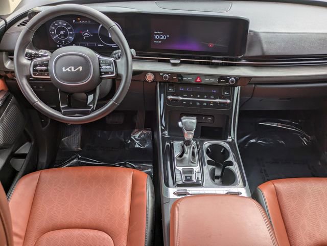 Used 2023 Kia Carnival SX FWD image 16