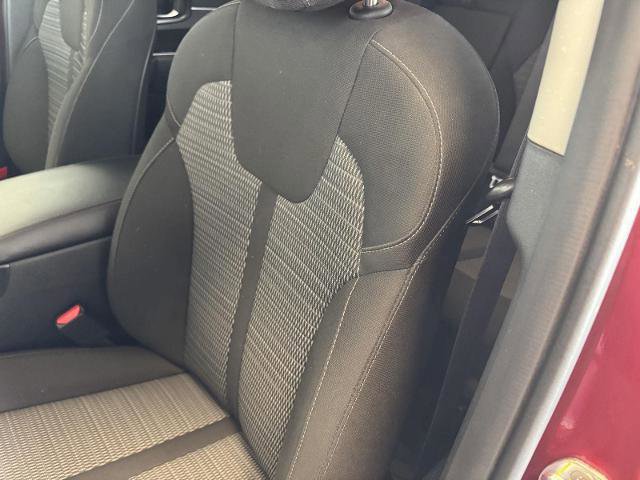 Used 2022 Kia Sorento LX image 15