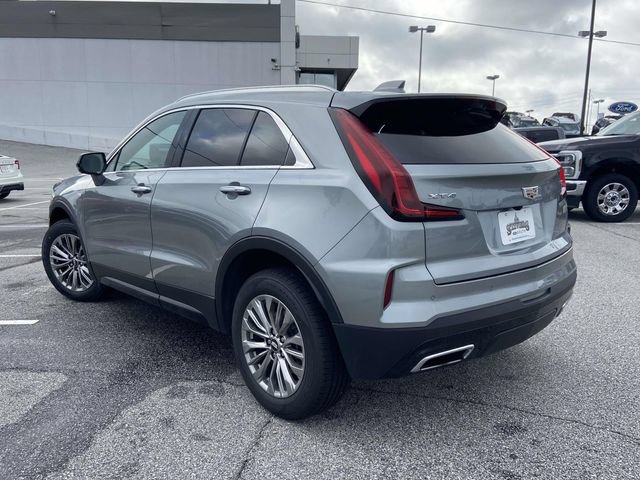 Used 2024 Cadillac XT4 Premium Luxury FWD image 5