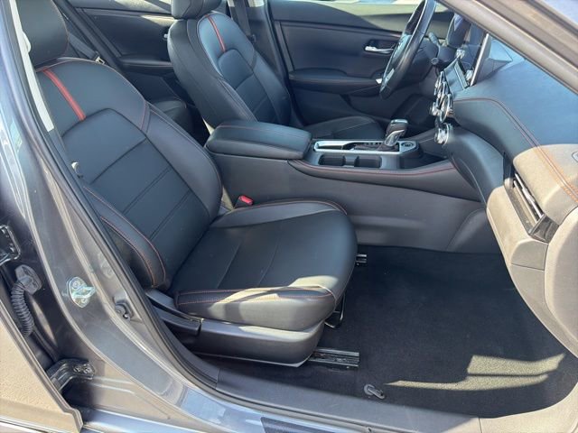 Used 2022 Nissan Sentra SR w/ SR Premium Package FWD image 17