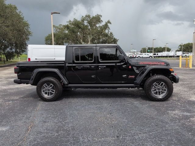 Used 2025 Jeep Gladiator Mojave AWD/4WD image 4
