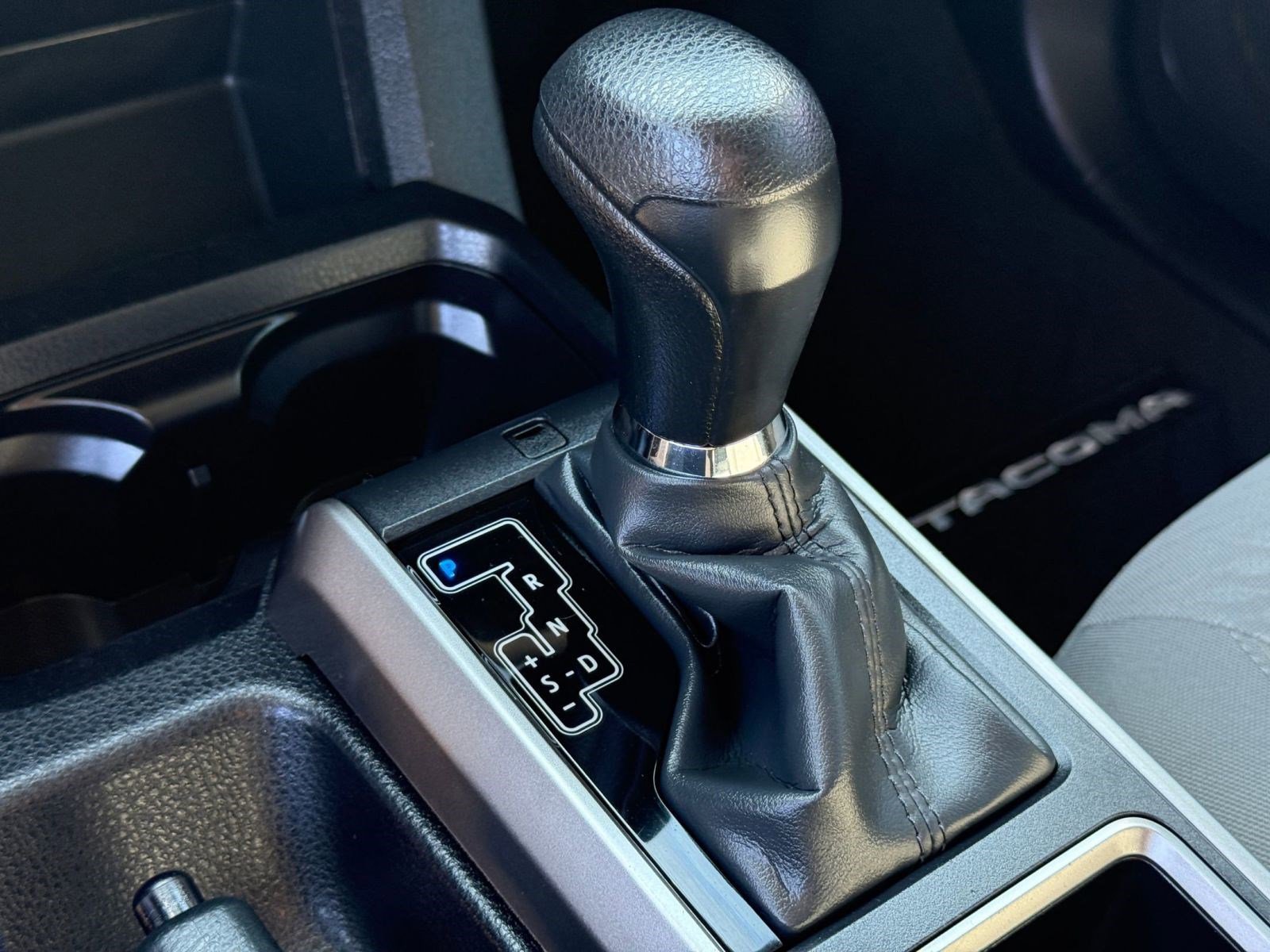 Used 2023 Toyota Tacoma SR5 image 17