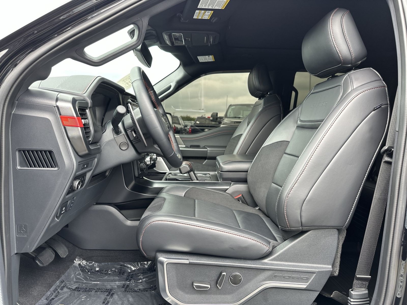 Certified 2025 Ford F150 Raptor AWD/4WD image 14