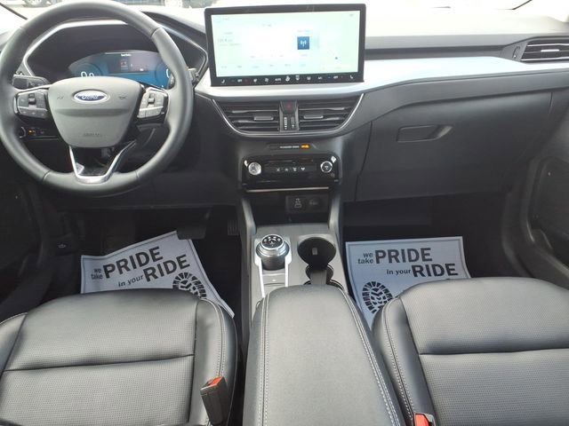 Certified 2025 Ford Escape Platinum image 11