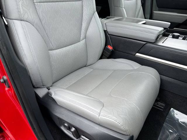 Used 2024 Toyota Sequoia Limited w/ TRD Off-Road Package AWD/4WD image 23