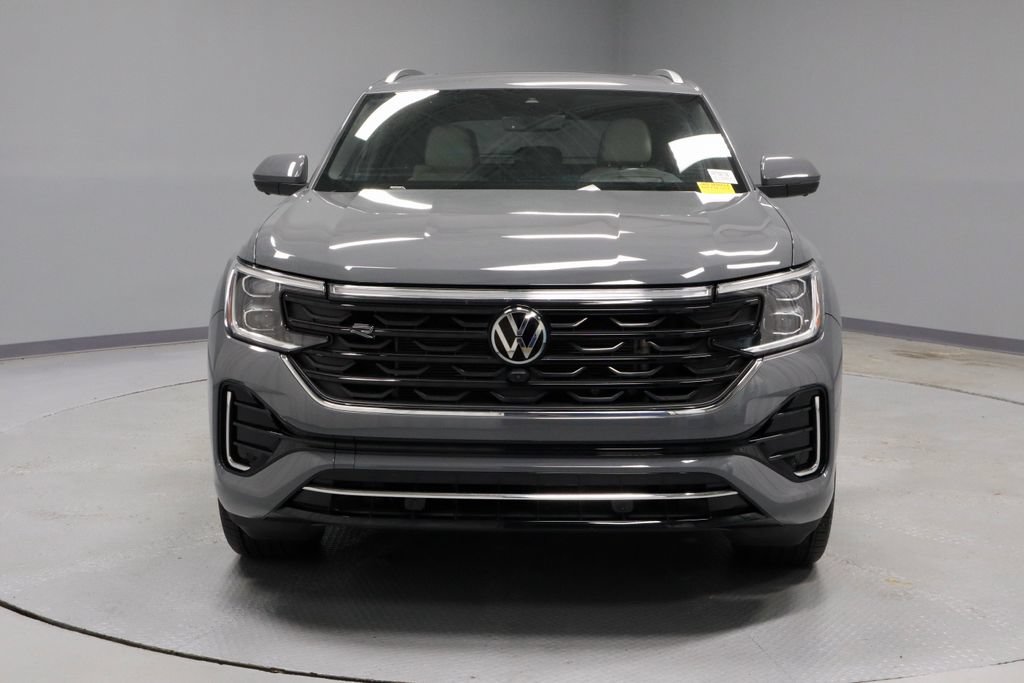 Used 2024 Volkswagen Atlas Cross Sport SEL Premium R-Line AWD/4WD image 7