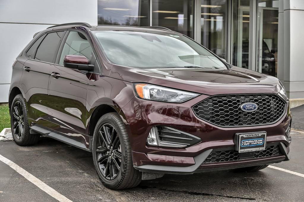 Certified 2024 Ford Edge ST-Line AWD/4WD image 12