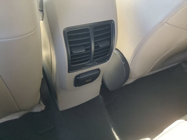 Certified 2019 Ford Escape Titanium FWD image 27