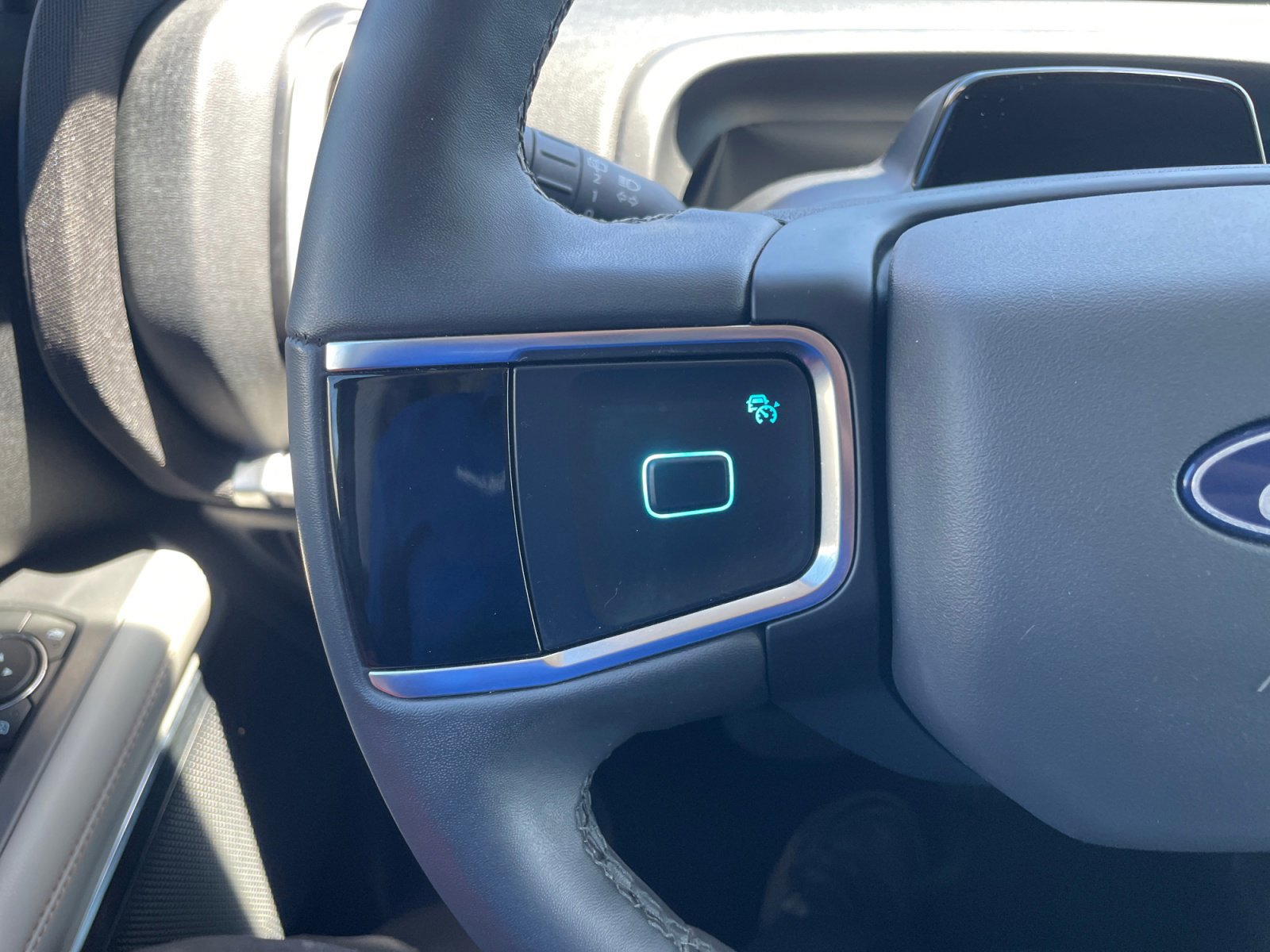 Certified 2025 Ford Expedition Active RWD image 20