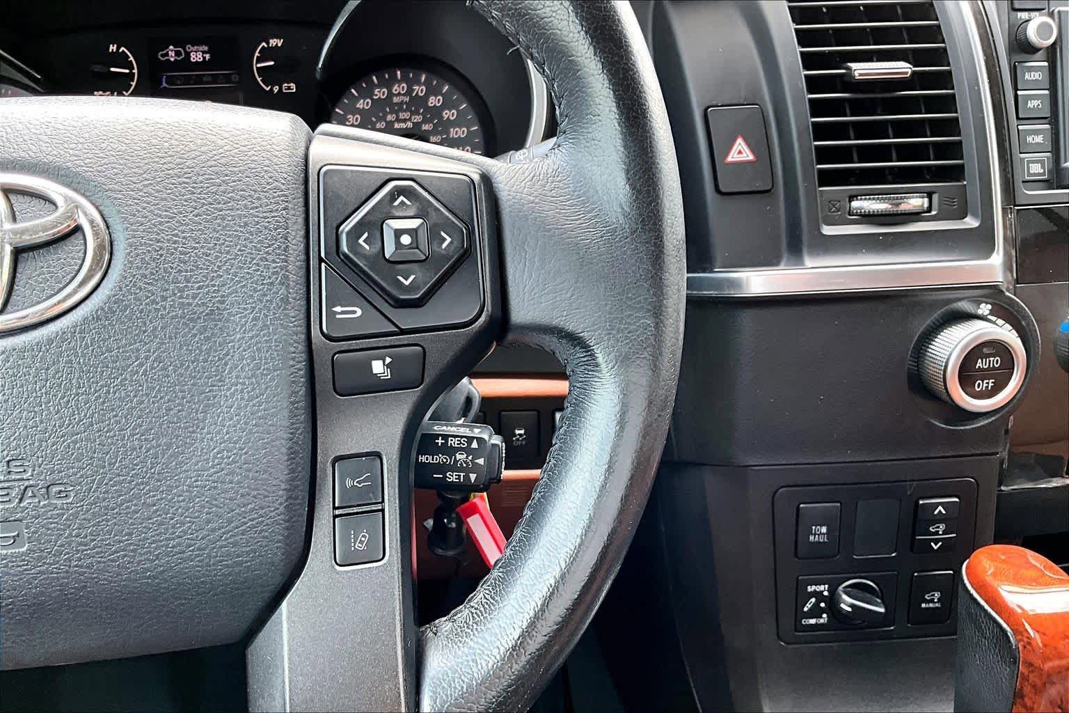 Used 2019 Toyota Sequoia Platinum RWD image 25
