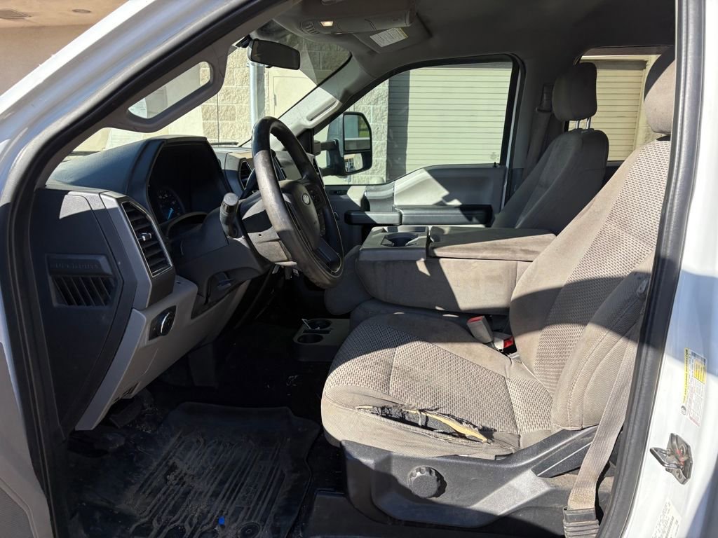 Certified 2019 Ford F250 XLT w/ Snow Plow Prep Package image 14