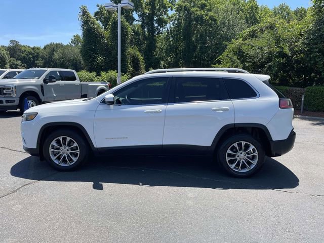 Used 2019 Jeep Cherokee Latitude Plus w/ Comfort/Convenience Group FWD image 30