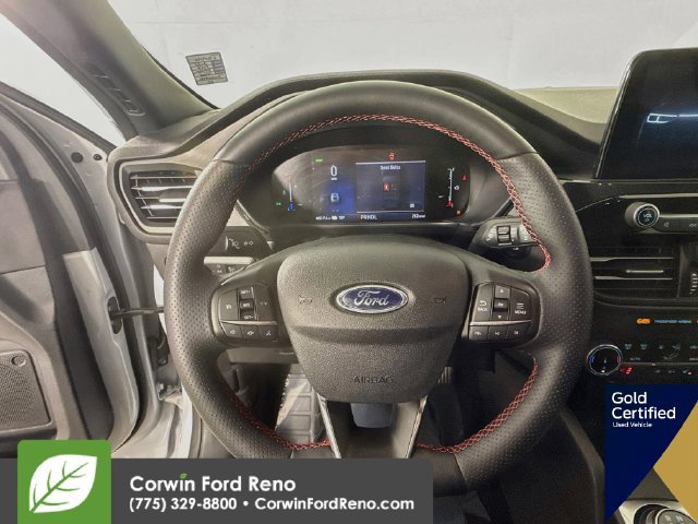 Certified 2025 Ford Escape ST-Line Select w/ Class II Trailer Tow Package AWD/4WD image 14