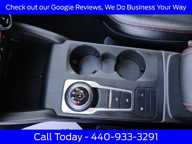 Certified 2025 Ford Escape ST-Line Select AWD/4WD image 28