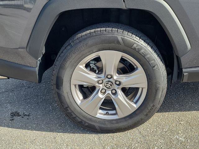 Used 2023 Toyota RAV4 XLE w/ Convenience Package FWD image 6