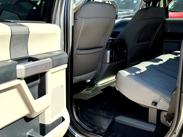 Certified 2020 Ford F250 XLT w/ XLT Premium Package AWD/4WD image 23