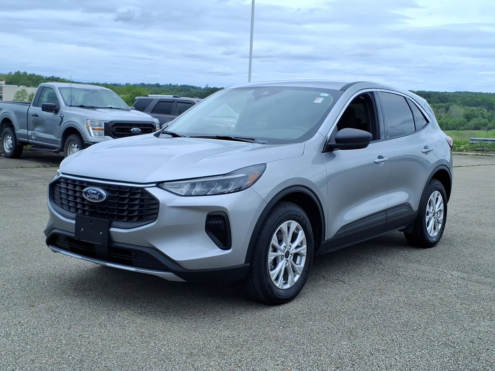 Certified 2023 Ford Escape Active AWD/4WD image 5