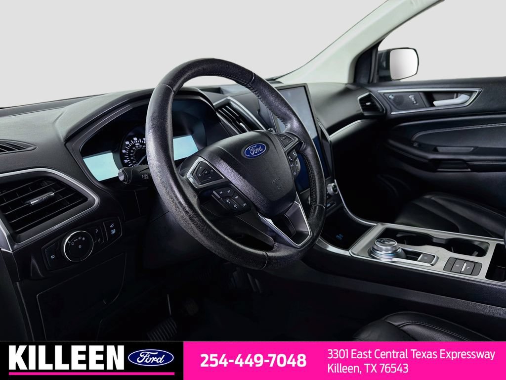 Certified 2022 Ford Edge Titanium AWD/4WD image 11