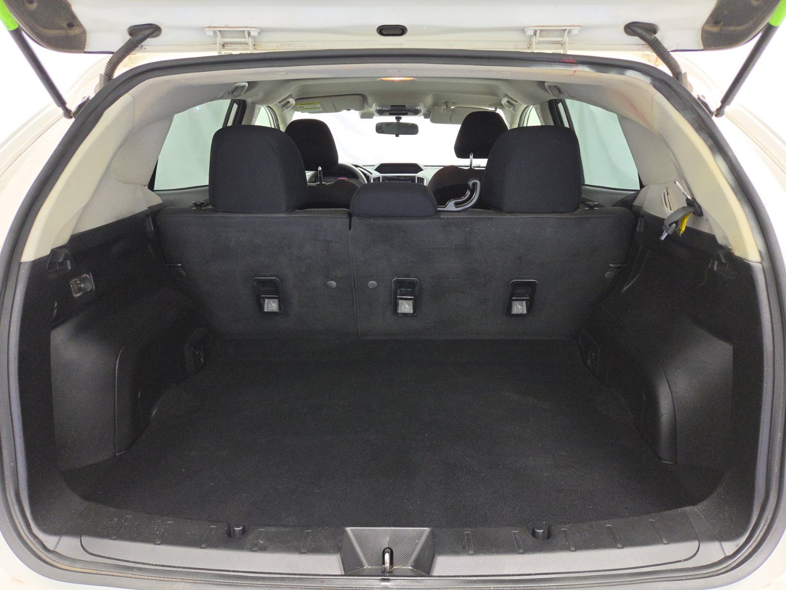 Used 2023 Subaru Crosstrek 2.0i AWD/4WD image 31