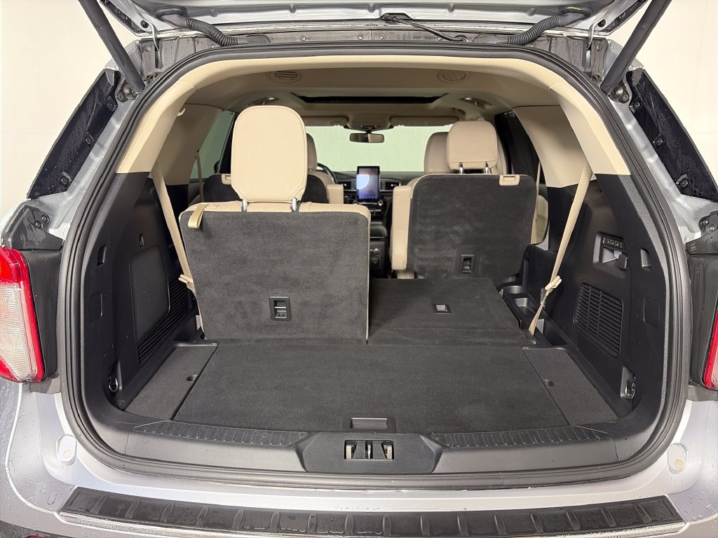 Certified 2023 Ford Explorer Limited w/ Limited Technology Package AWD/4WD image 27