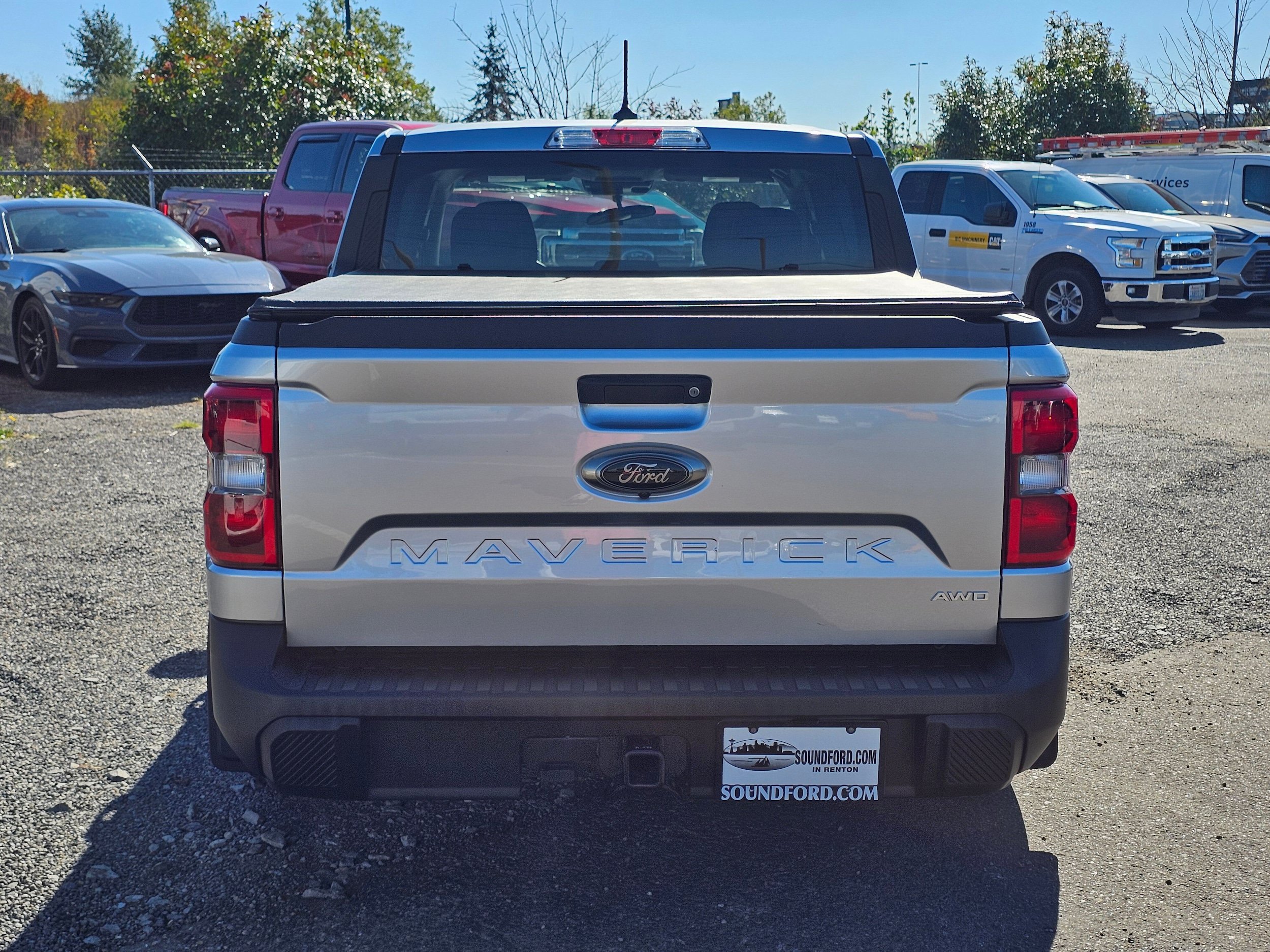 Certified 2024 Ford Maverick XLT w/ XLT Luxury Package AWD/4WD image 6