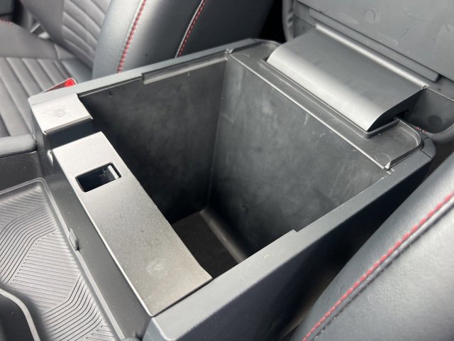 Certified 2025 Ford Explorer ST-Line image 17