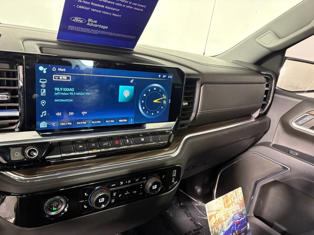 Used 2023 Chevrolet Silverado 1500 RST w/ Redline Edition image 19