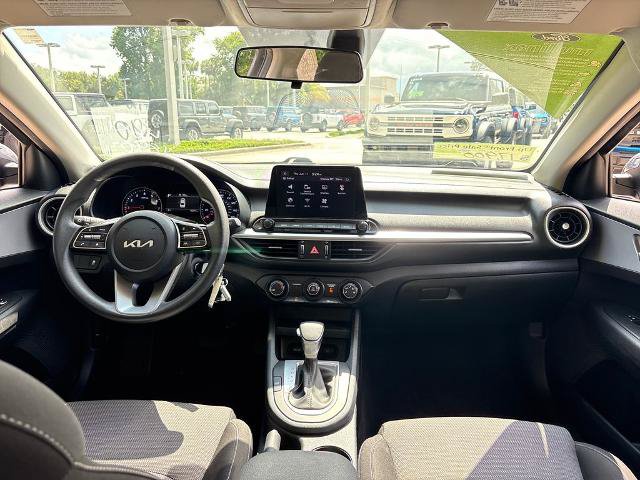 Used 2024 Kia Forte LXS FWD image 7