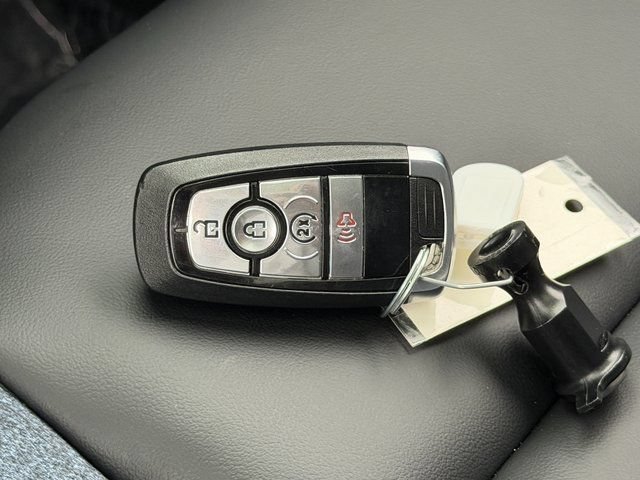 Certified 2025 Ford Bronco Sport Outer Banks w/ Outer Banks Tech Package+ AWD/4WD image 34