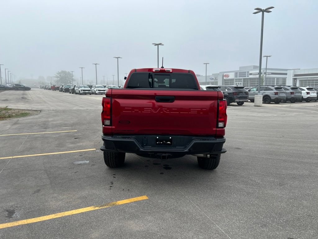 Used 2023 Chevrolet Colorado Trail Boss w/ Technology Package AWD/4WD image 8