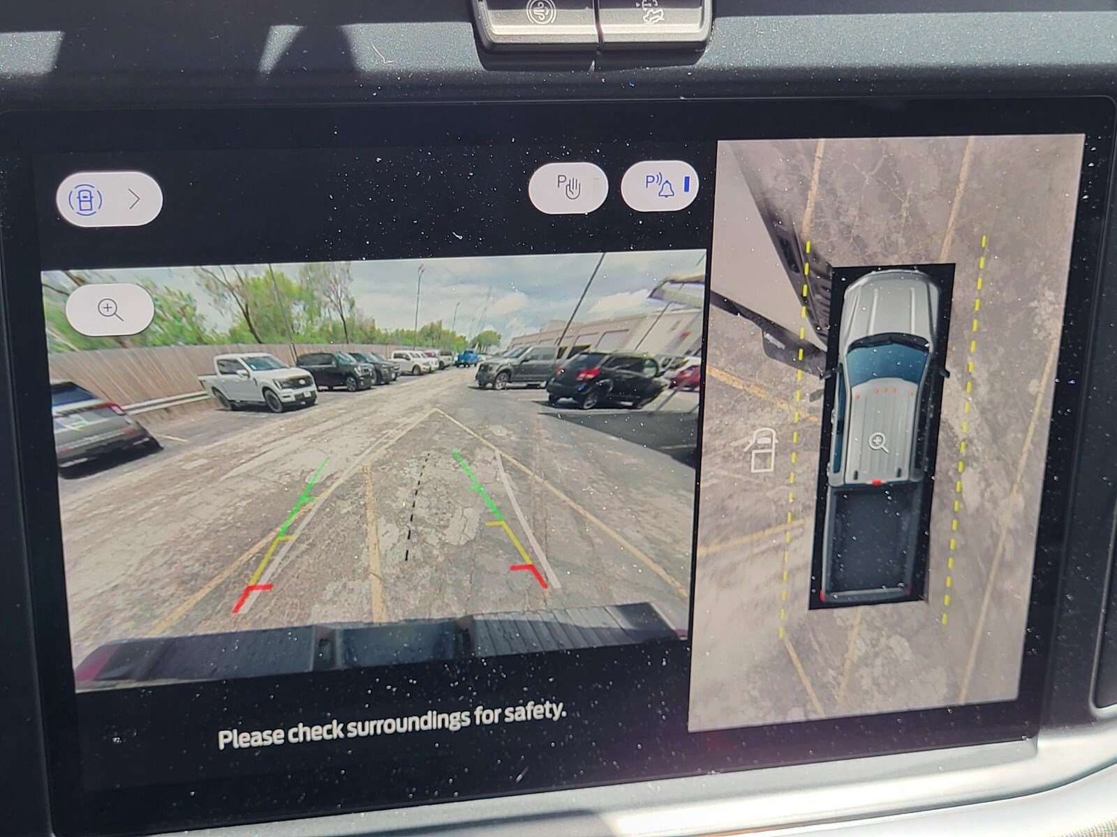 Certified 2025 Ford F350 Platinum AWD/4WD image 23