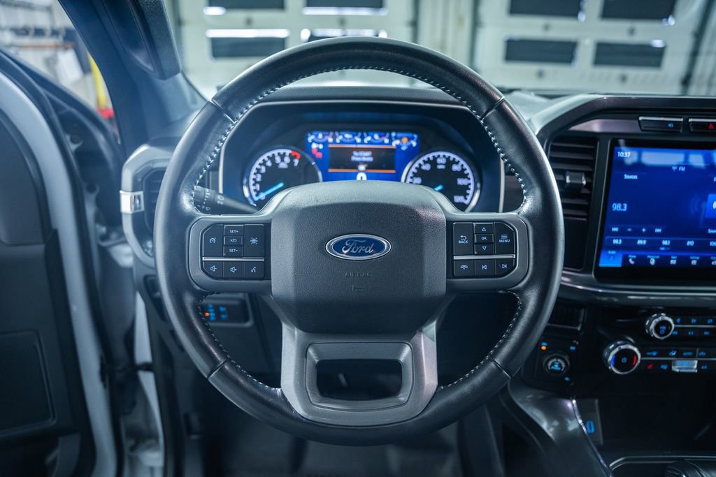 Certified 2022 Ford F150 XLT w/ Equipment Group 302A High image 33