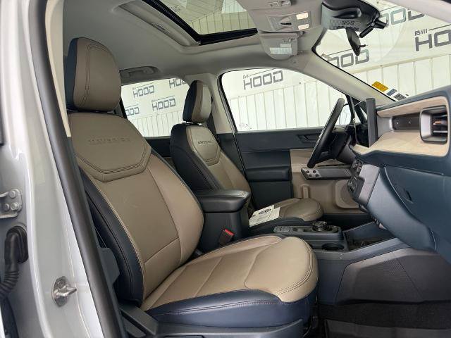 Certified 2025 Ford Maverick Lariat w/ 4K Tow Package AWD/4WD image 7