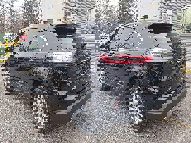 Certified 2022 Ford Edge SEL w/ Convenience Package image 4