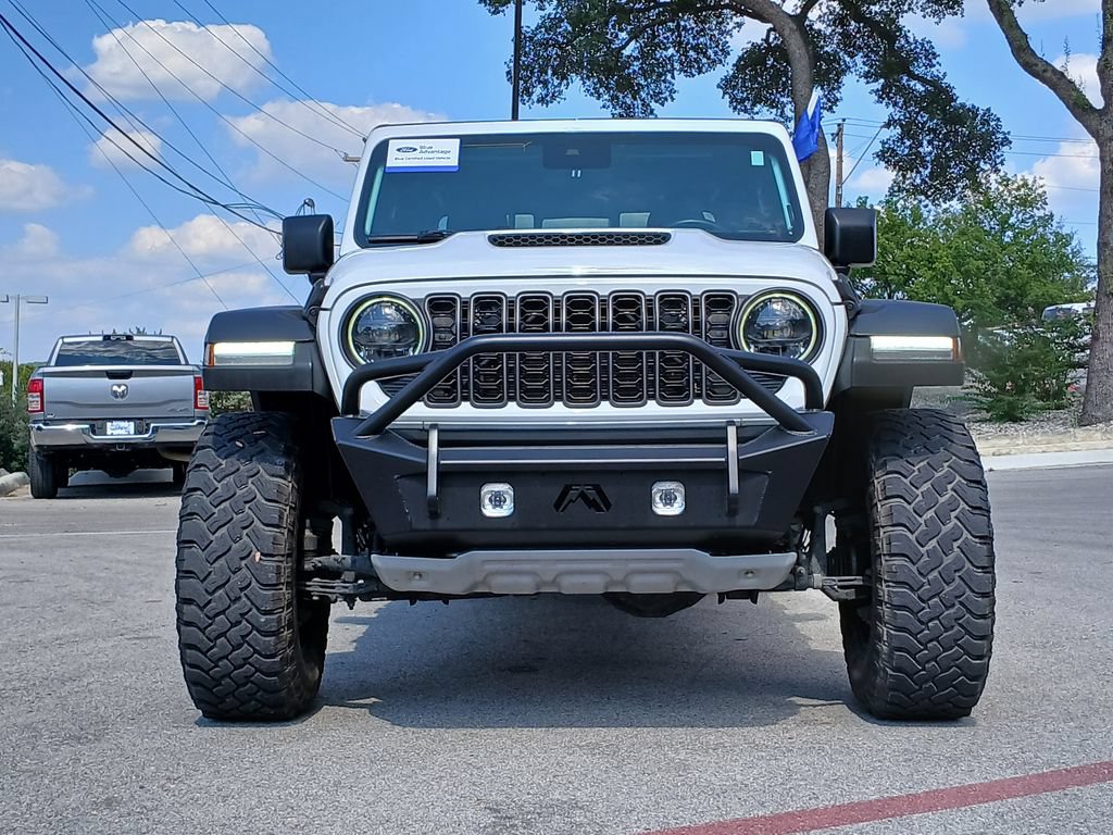 Used 2024 Jeep Gladiator Mojave w/ Convenience Group AWD/4WD image 8