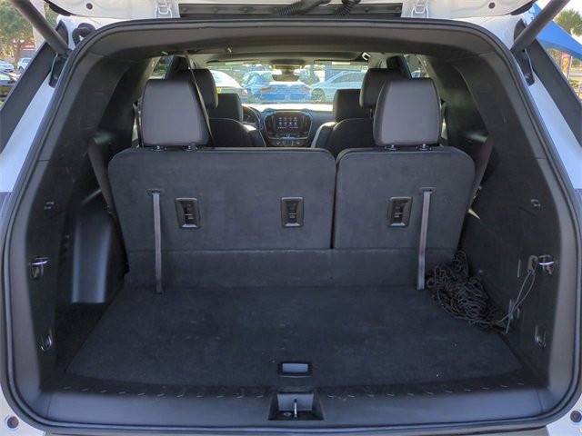 Used 2023 Chevrolet Traverse RS image 13