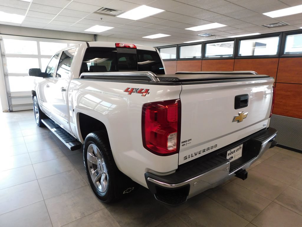 Used 2018 Chevrolet Silverado 1500 LTZ w/ Sport Package AWD/4WD image 6