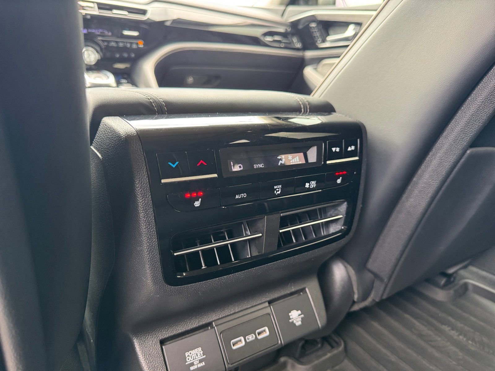 Used 2023 Acura MDX SH-AWD w/ Advance Package image 19