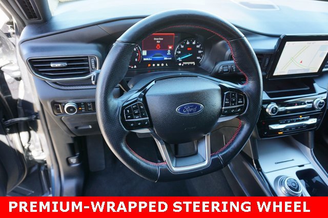 Certified 2023 Ford Explorer ST-Line w/ Class IV Trailer Tow Package image 16