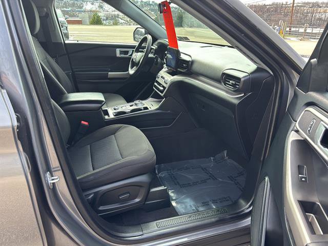 Certified 2023 Ford Explorer XLT image 20