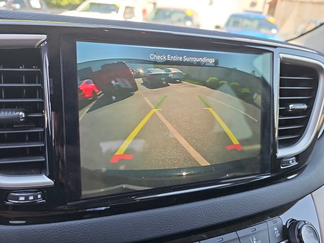 Used 2024 Chrysler Pacifica Touring-L FWD image 27