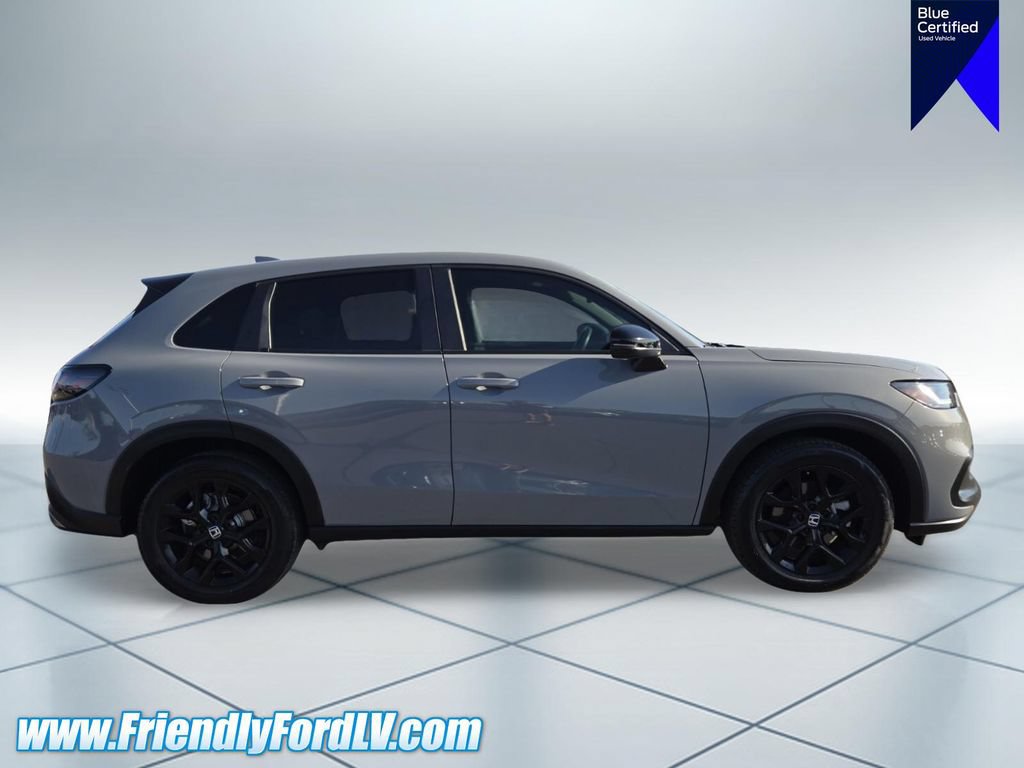 Used 2023 Honda HR-V Sport image 8